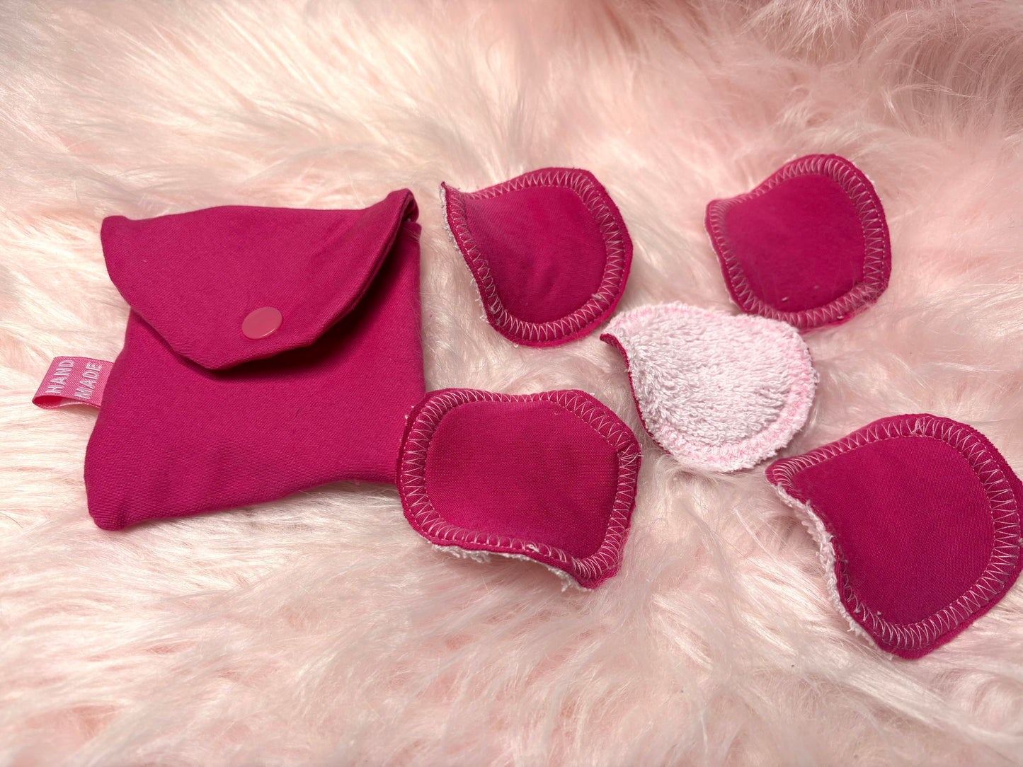 Einzigartiges Rosa Kosmetik-Set: Täschchen & 5 wiederverwendbare Pads